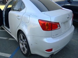 2009 LEXUS IS250, WHITE, SDN, 2.5L, AT,  Z25940